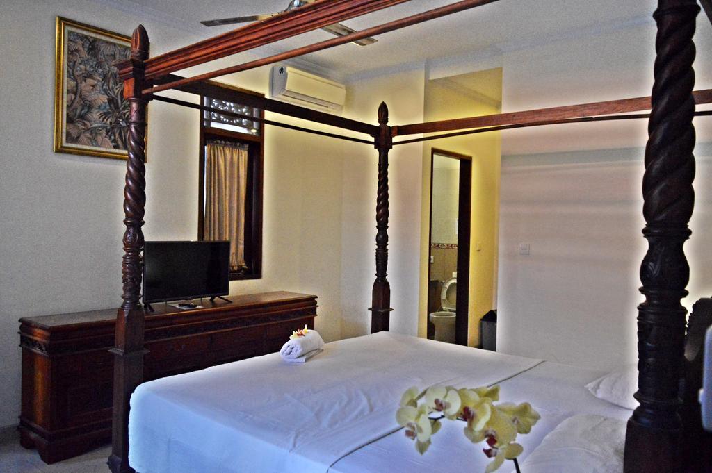 Yulia 2 Homestay Sanur Екстериор снимка