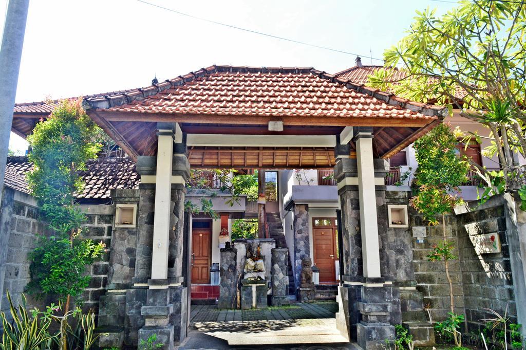Yulia 2 Homestay Sanur Екстериор снимка