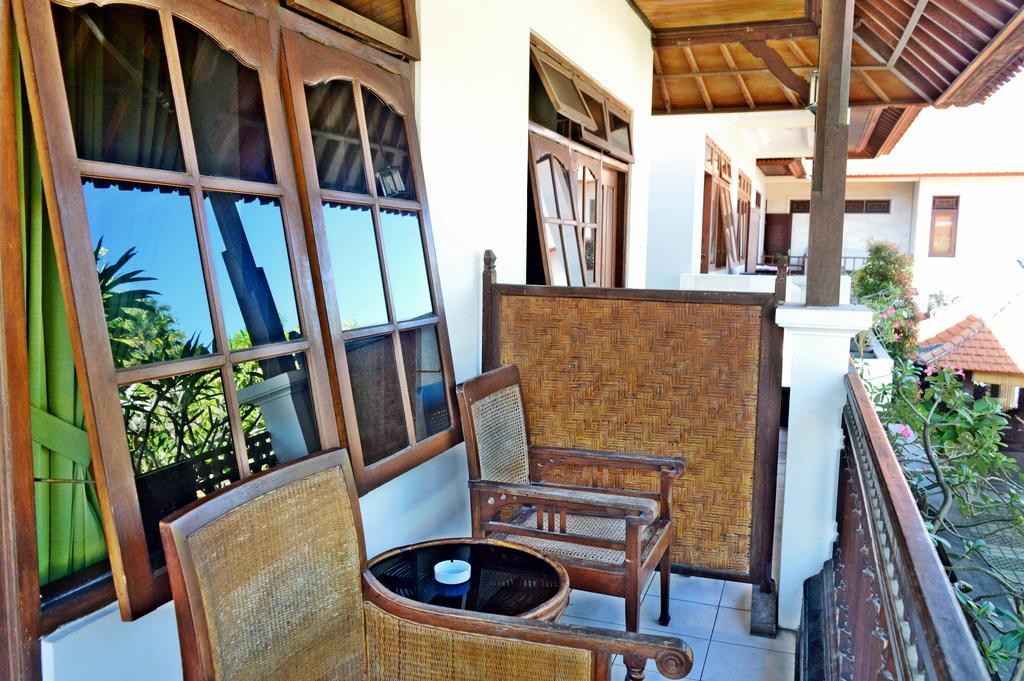 Yulia 2 Homestay Sanur Екстериор снимка
