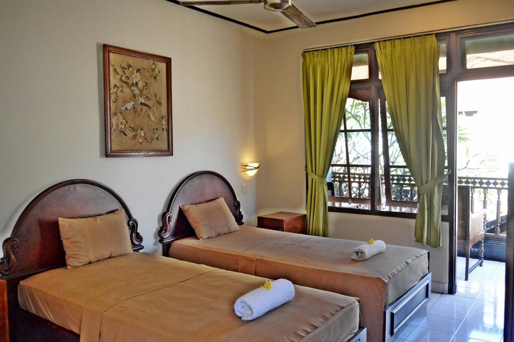 Yulia 2 Homestay Sanur Екстериор снимка