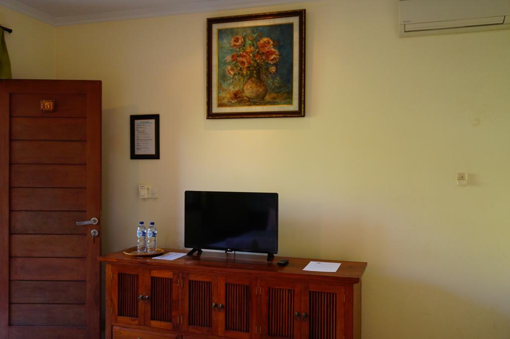 Yulia 2 Homestay Sanur Екстериор снимка