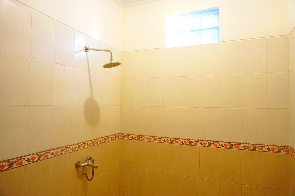 Yulia 2 Homestay Sanur Екстериор снимка