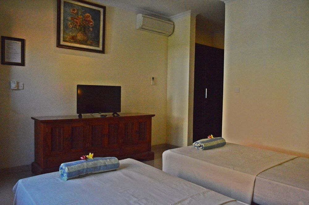 Yulia 2 Homestay Sanur Екстериор снимка